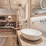 Gaestehaus Waldruh Guest house Gerlos