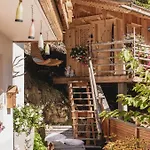 Gaestehaus Waldruh Guest house Gerlos