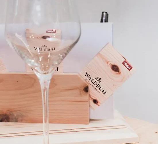 Gaestehaus Waldruh بيت ضيافة