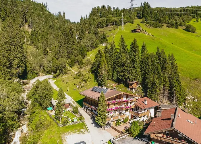 Gaestehaus Waldruh 3* جيرلوس