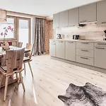 Gaestehaus Waldruh Герлос