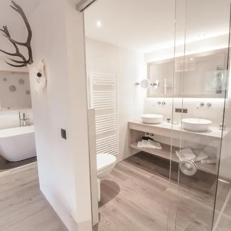 Pensjonat Gaestehaus Waldruh Gerlos