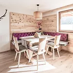 Gaestehaus Waldruh Penzion Gerlos