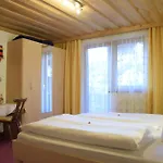 Gaestehaus Waldruh جيرلوس